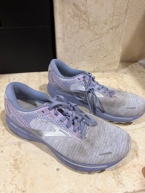 Brooks Women’s Ghost Running Shoes - Lavender Purple